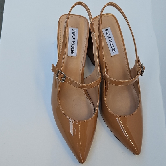 Steve Madden Tan Pointed-Toe Heels - Picture 11 of 11